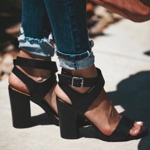 VICI block heel sandals